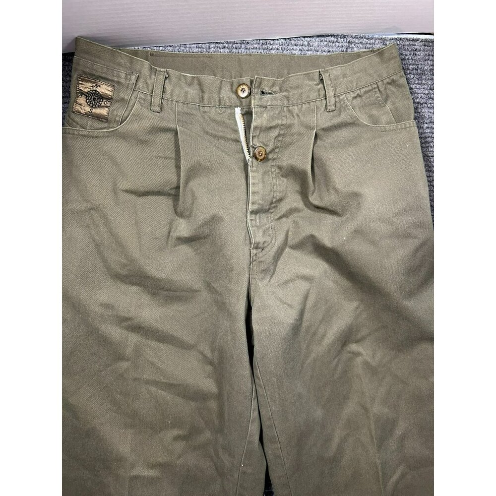 VTG Y2K Gullivers Leisure Class Men's Green Pants 34x32 Compass Patch Design